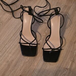 Elegant Black Strappy Women's Sandals